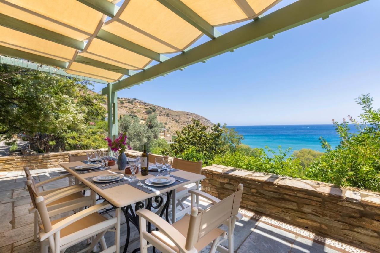 Sun-Rock House By The Sea Villa Stenies Ngoại thất bức ảnh