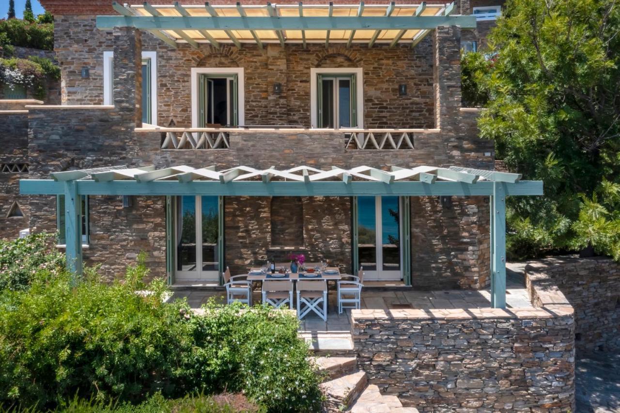 Sun-Rock House By The Sea Villa Stenies Ngoại thất bức ảnh