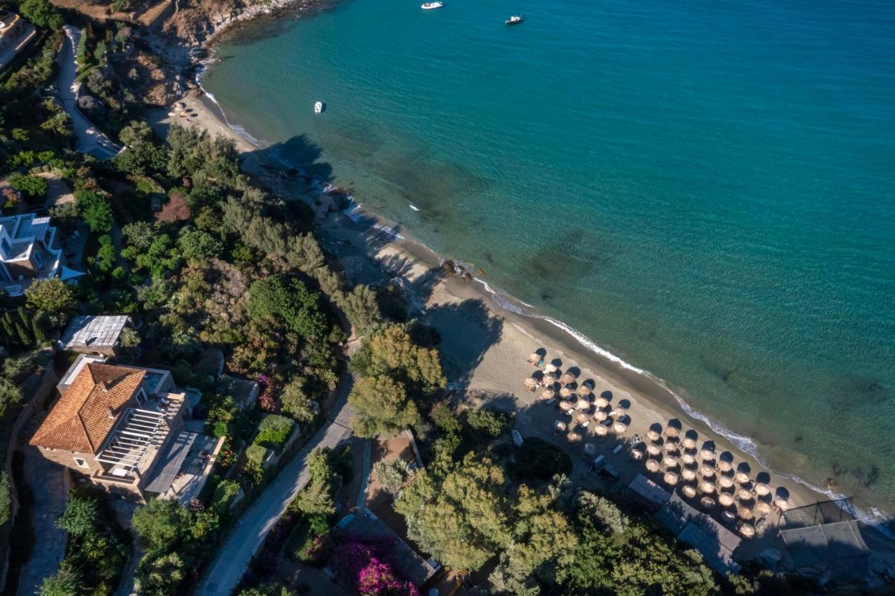 Sun-Rock House By The Sea Villa Stenies Ngoại thất bức ảnh